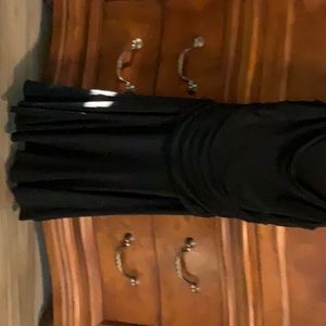 Like new Jones New York little black dress size 12.